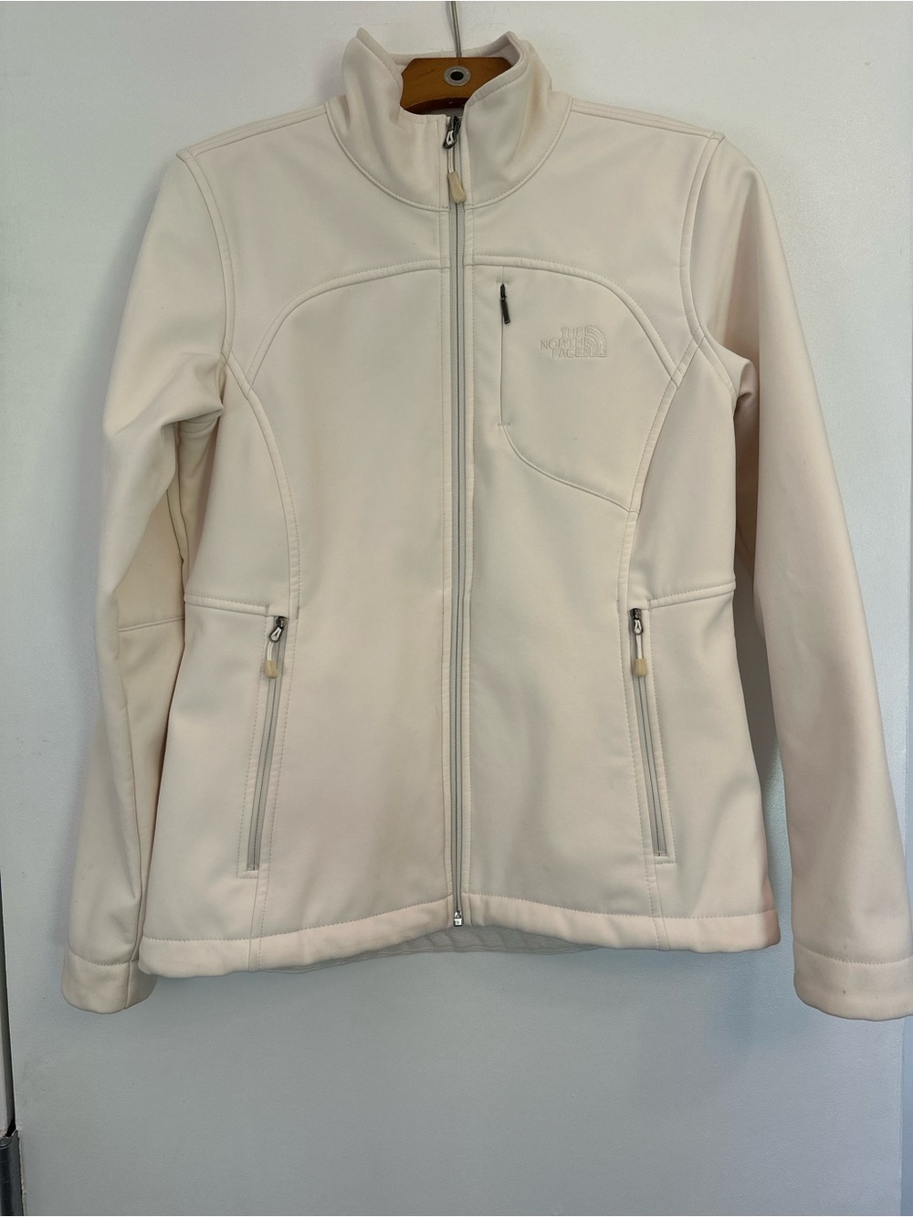 The North Face Women's Light Cream Full-Zip Softshell Jacket